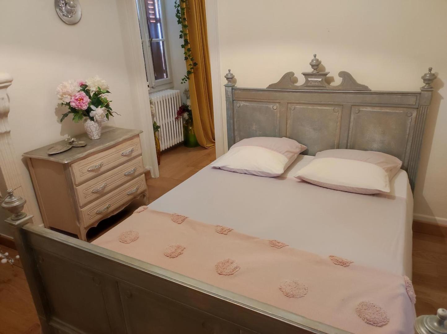Bed and Breakfast Chez Sylvie Et Guy Chignin Exterior foto